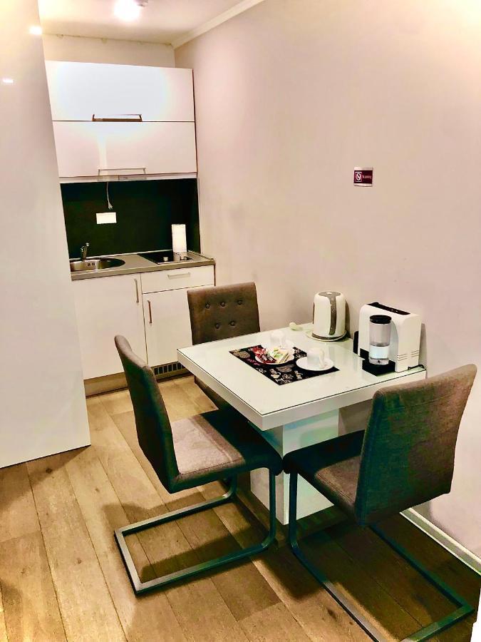 Urban Apartments Strossa サラエヴォ エクステリア 写真