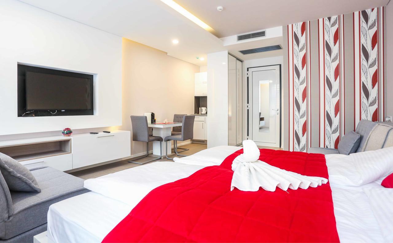 Urban Apartments Strossa サラエヴォ エクステリア 写真